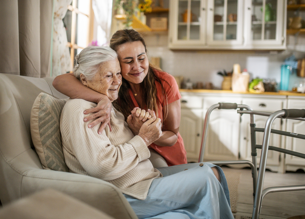 What Daily Life Looks Like in Assisted Living in Burlingame
